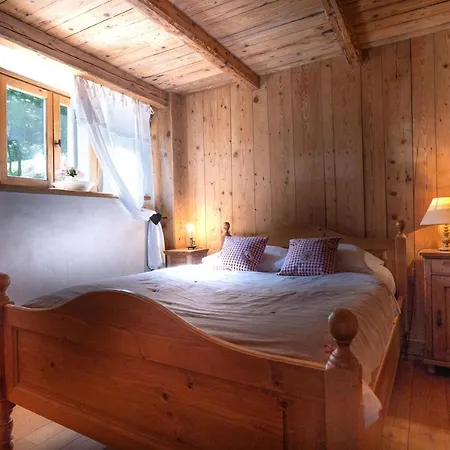Ferme De Faustine - Piscine Appartement