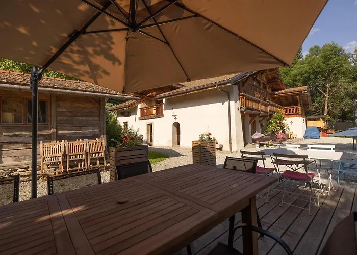 Ferme De Faustine - Piscine *
